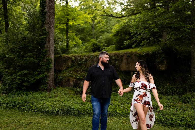 Missouri Country Engagement Session | Missouri Engagement Photographer | Missouri Photographer | Country Engagement Session | Side by Side photo shoot | Warrenton Missouri | Warrenton Missouri Photographer | 