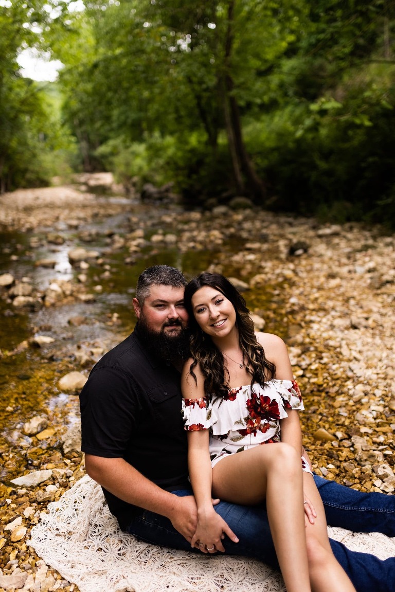 Missouri Country Engagement Session | Missouri Engagement Photographer | Missouri Photographer | Country Engagement Session | Side by Side photo shoot | Warrenton Missouri | Warrenton Missouri Photographer | 