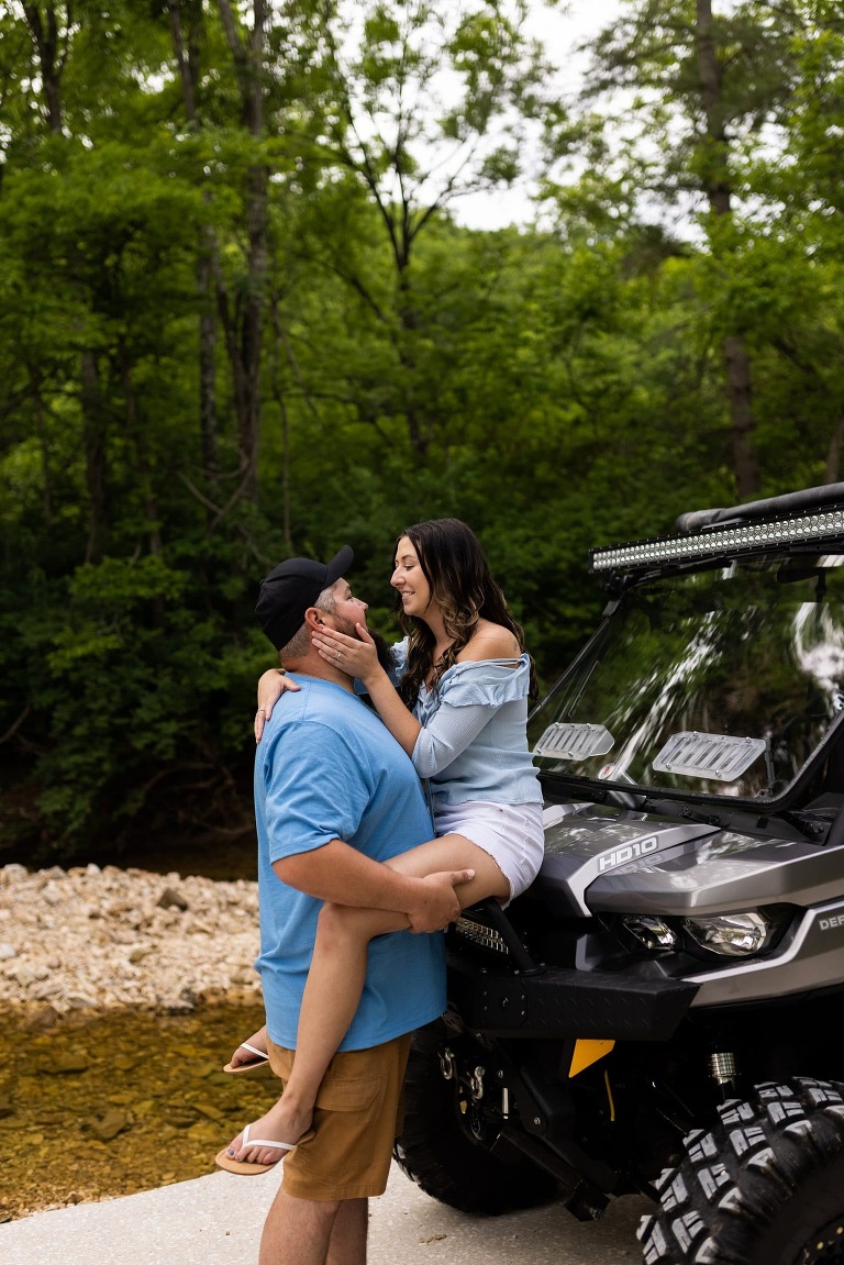 Missouri Country Engagement Session | Missouri Engagement Photographer | Missouri Photographer | Country Engagement Session | Side by Side photo shoot | Warrenton Missouri | Warrenton Missouri Photographer | 