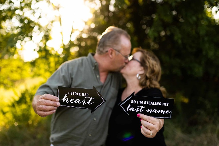 Towne Park Engagement Photographer | Towne Park Photographer | Outdoor Photographer | Wedding photographer | missouri Wedding photographer | Rebecca Chapman Photography |