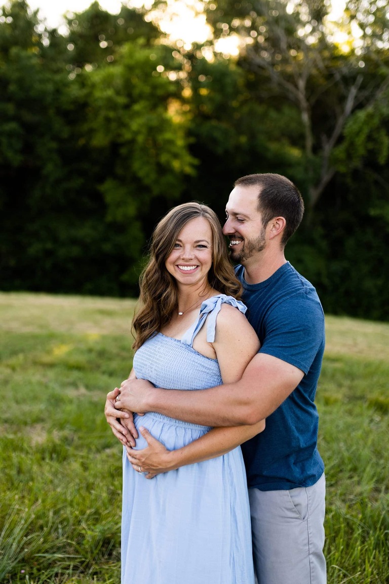Warrenton Missouri Family Photographer | Missouri Photographer | Baby on the way | Maternity | Family of four | soon family of five