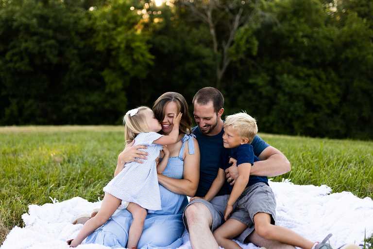 Warrenton Missouri Family Photographer | Missouri Photographer | Baby on the way | Maternity | Family of four | soon family of five