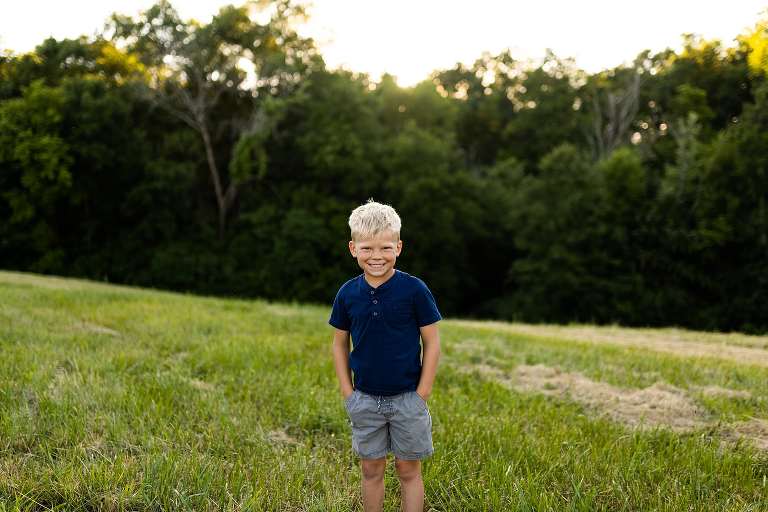 Warrenton Missouri Family Photographer | Missouri Photographer | Baby on the way | Maternity | Family of four | soon family of five
