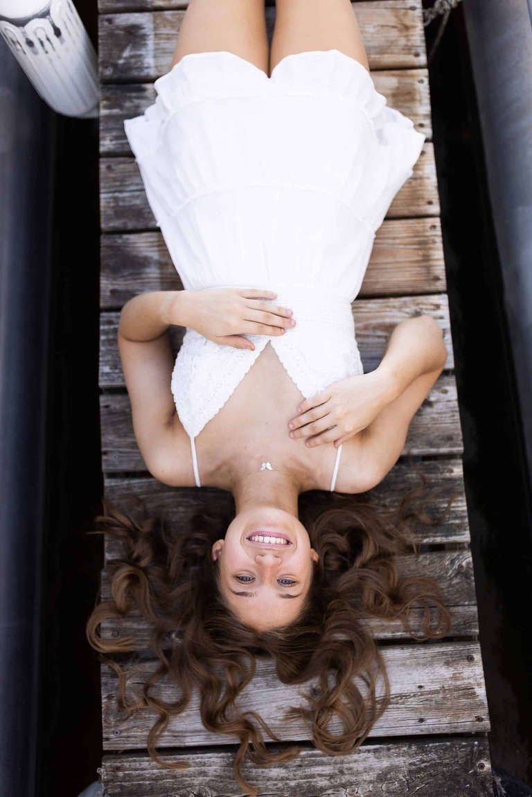 Michigan Senior | Michigan Senior Photographer | Traveling Photographer | Girl Senior | Girl Senior Photographer | Girl Senior Poses | Outdoor Photographer |