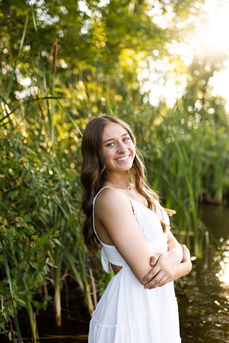 Michigan Senior | Michigan Senior Photographer | Traveling Photographer | Girl Senior | Girl Senior Photographer | Girl Senior Poses | Outdoor Photographer |