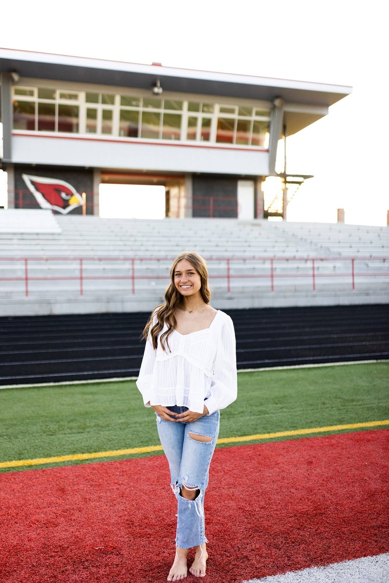 Michigan Senior | Michigan Senior Photographer | Traveling Photographer | Girl Senior | Girl Senior Photographer | Girl Senior Poses | Outdoor Photographer |