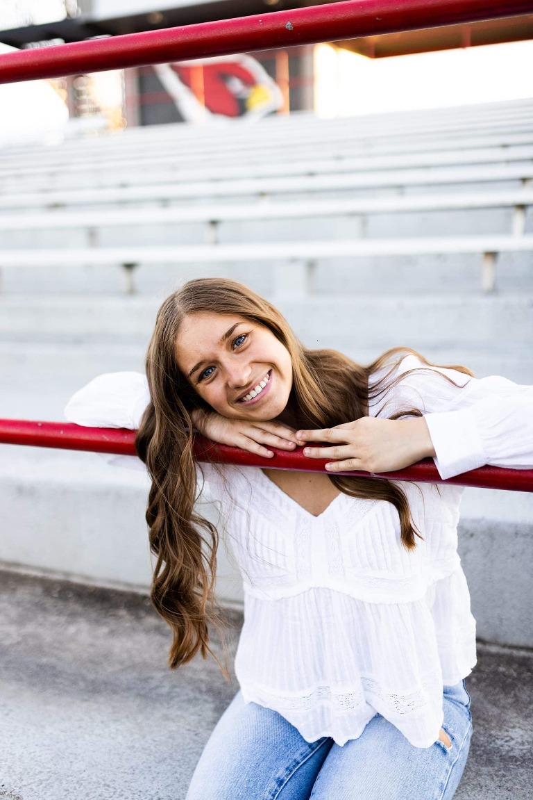 Michigan Senior | Michigan Senior Photographer | Traveling Photographer | Girl Senior | Girl Senior Photographer | Girl Senior Poses | Outdoor Photographer |