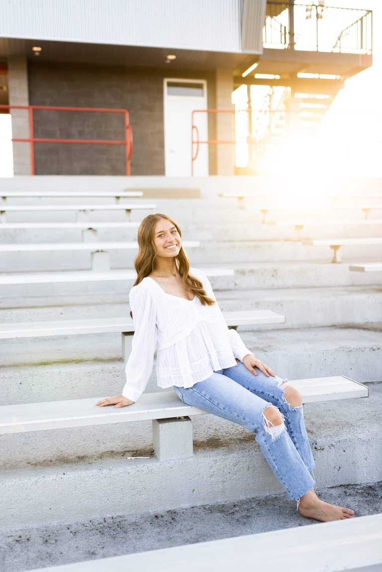 Michigan Senior | Michigan Senior Photographer | Traveling Photographer | Girl Senior | Girl Senior Photographer | Girl Senior Poses | Outdoor Photographer |