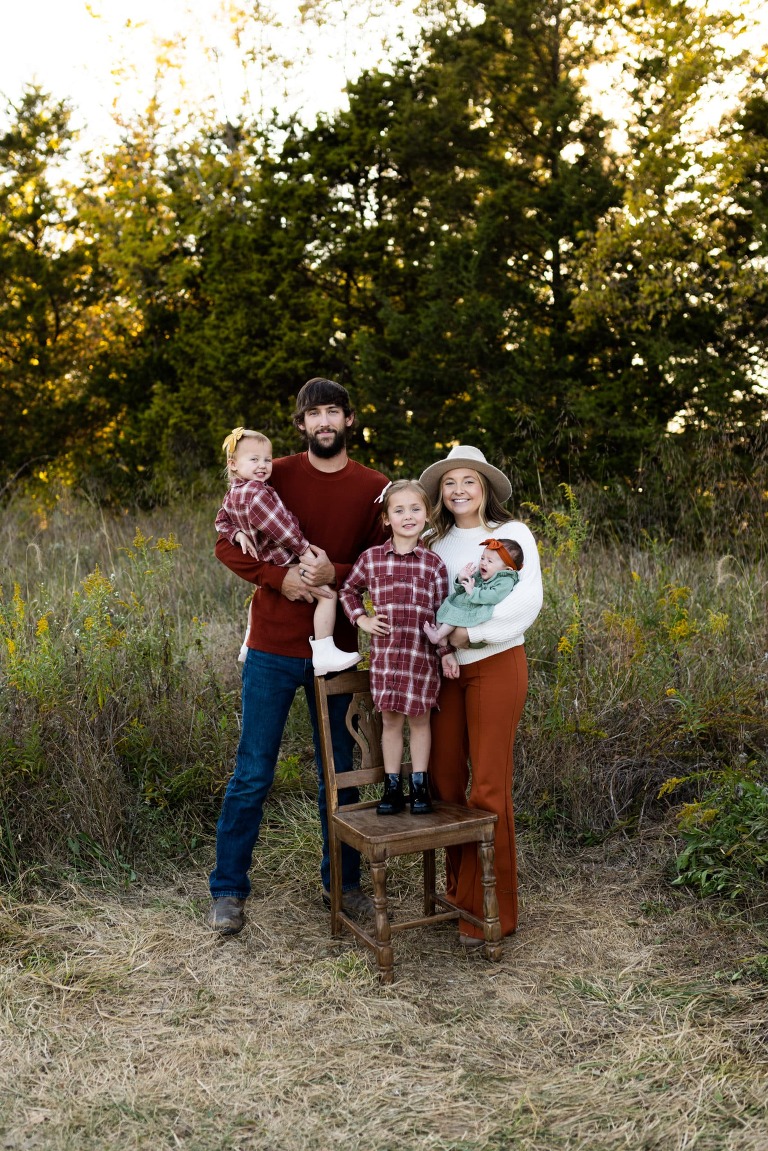 Wentzville Missouri Extended Family Photographer | Warrenton Missouri Family Photographer | High Hill Missouri Family Photographer | Montgomery City Missouri Family Photographer | Outdoor Photographer | Towne Park Photographer |