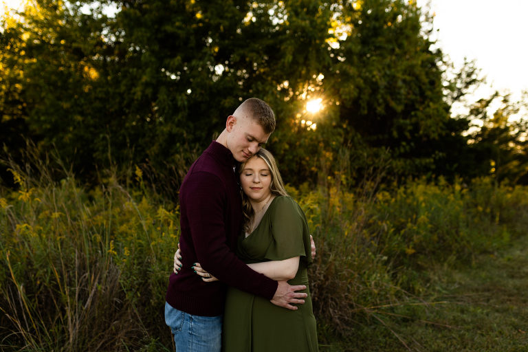 Wentzville Missouri Maternity Photographer | Missouri Photographer | High Hill Missouri Photographer | Montgomery City Missouri Photographer | Outdoor Photographer | Towne Park Photographer |