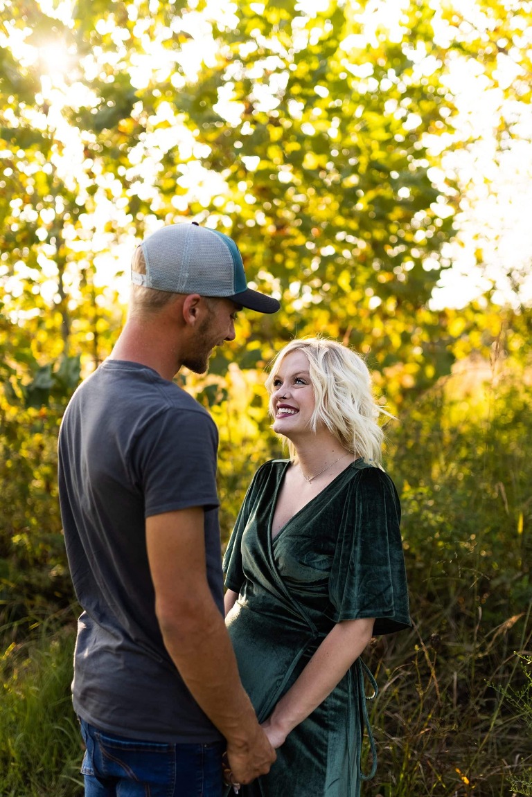 Indian Camp Creek Maternity Photographer | Wentzville Missouri Photographer | Warrenton Missouri Photographer | Montgomery City Missouri Photographer | High Hill Missouri Photographer | Outdoor Photographer | Maternity Photographer