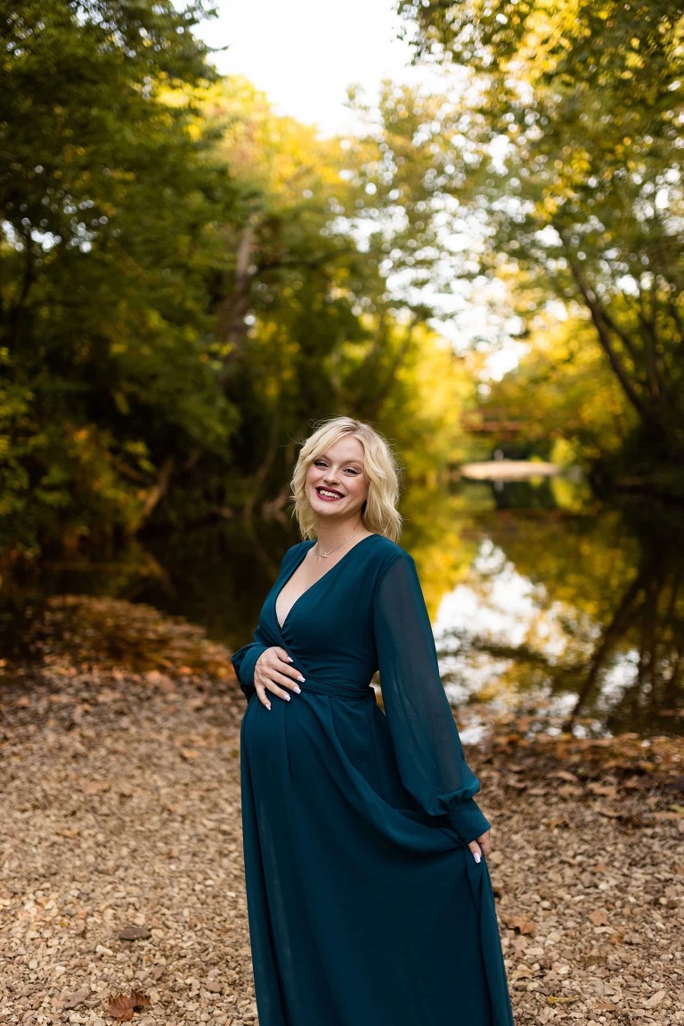 Indian Camp Creek Maternity Photographer | Wentzville Missouri Photographer | Warrenton Missouri Photographer | Montgomery City Missouri Photographer | High Hill Missouri Photographer | Outdoor Photographer | Maternity Photographer
