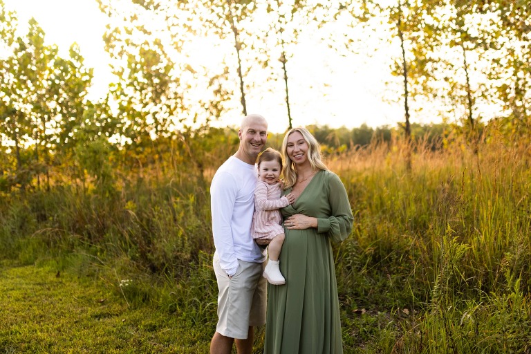 Indian Camp Creek Maternity Session | Indian Camp Creek Photographer | Missouri Photographer | Missouri family Photographer | Missouri Maternity Photographer | Warrenton Missouri Photographer | High Hill Missouri Photographer | Wentzville Missouri Photographer | Montgomery City Missouri Photographer |