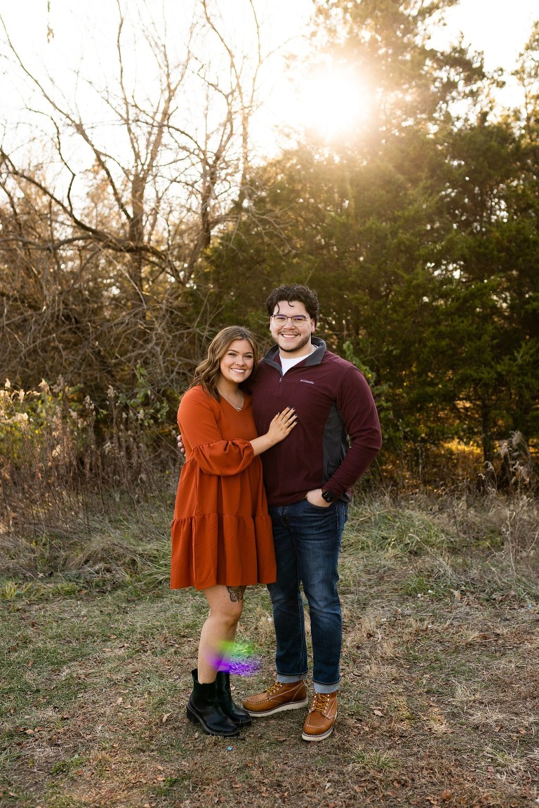 Outdoor Extended Family Photo Shoot | Warrenton Missouri Family Photography | High Hill Missouri Family Photographer | Montgomery City Missouri Family Photographer | Outdoor Photographer | Family of six |