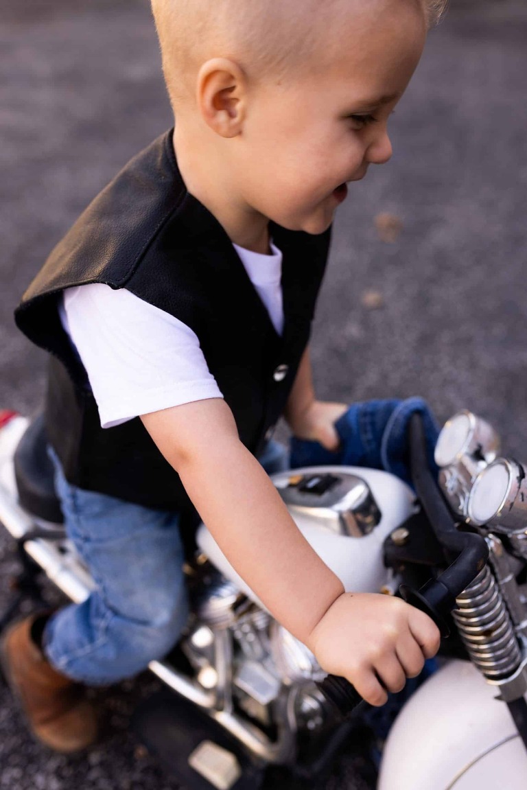 Toddler Motorcycle Photo Shoot | Warrenton Missouri Family Photography | High Hill Missouri Family Photographer | Montgomery City Missouri Family Photographer | Outdoor Photographer | Rebecca Chapman Photography |  Rebecca Chapman Photography |  Rebecca Chapman Photography |  Rebecca Chapman Photography |  Rebecca Chapman Photography |  Rebecca Chapman Photography | 