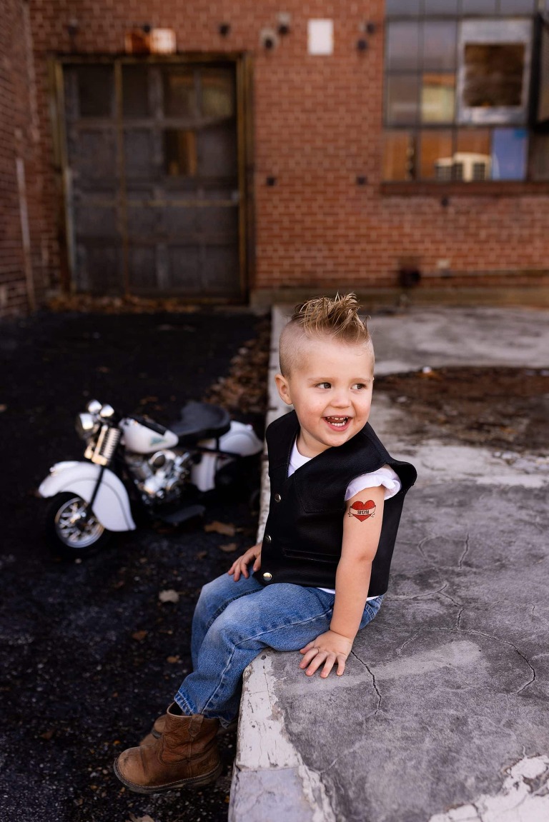 Toddler Motorcycle Photo Shoot | Warrenton Missouri Family Photography | High Hill Missouri Family Photographer | Montgomery City Missouri Family Photographer | Outdoor Photographer | Rebecca Chapman Photography |  Rebecca Chapman Photography |  Rebecca Chapman Photography |  Rebecca Chapman Photography |  Rebecca Chapman Photography |  Rebecca Chapman Photography | 