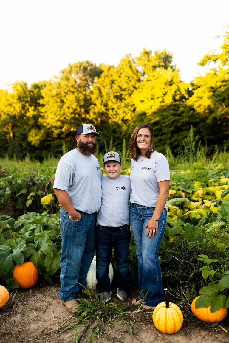 Roosters Pumpkin Patch | Jonesburg Missouri | Missouri Photographer | Warrenton Missouri Photographer | High Hill Missouri Photographer | Montgomery City Missouri Photographer |