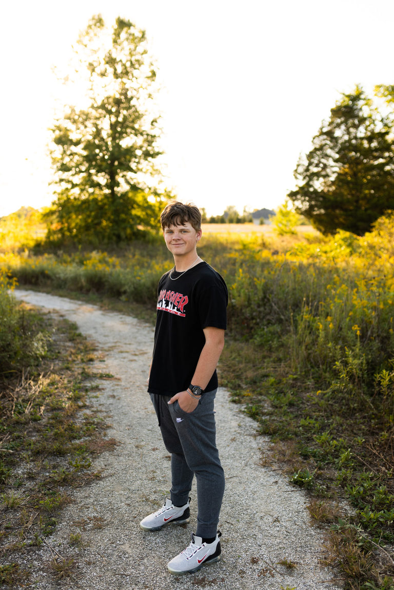 Warrenton Missouri Senior Photographer | Outdoor Photographer | Warrenton Missouri Photographer | High Hill Missouri Photographer | Montgomery City Missouri | Wentzville Missouri Photographer | Towne Park Photographer |