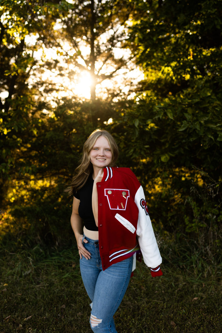 Warrenton Missouri Senior Photographer | Outdoor Photographer | Warrenton Missouri Photographer | High Hill Missouri Photographer | Montgomery City Missouri | Wentzville Missouri Photographer | Towne Park Photographer |