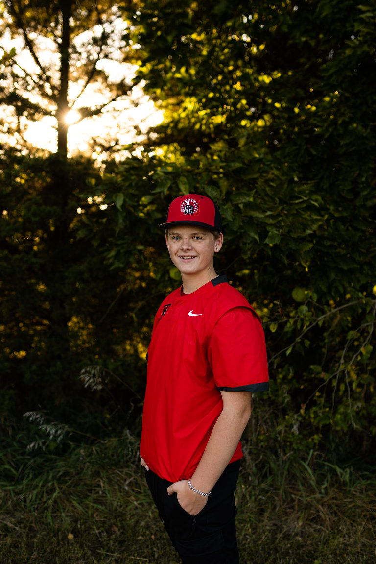 Warrenton Missouri Senior Photographer | Outdoor Photographer | Warrenton Missouri Photographer | High Hill Missouri Photographer | Montgomery City Missouri | Wentzville Missouri Photographer | Towne Park Photographer |
