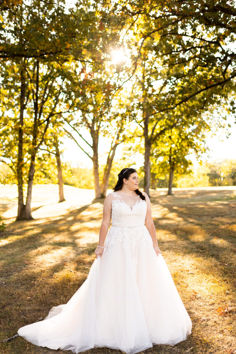 Wedding at Landhaus Park at New Melle Lakes | Missouri Wedding Photographer |  Missouri Wedding Photographer | Missouri Wedding Photographer | Missouri Wedding Photographer | Missouri Wedding Photographer | Missouri Wedding Photographer | High Hill Missouri wedding photographer | Montgomery City Missouri Wedding Photographer | Warrenton Missouri Wedding Photographer | Outdoor Wedding Photographer |