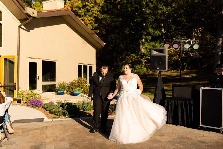 Wedding at Landhaus Park at New Melle Lakes | Missouri Wedding Photographer |  Missouri Wedding Photographer | Missouri Wedding Photographer | Missouri Wedding Photographer | Missouri Wedding Photographer | Missouri Wedding Photographer | High Hill Missouri wedding photographer | Montgomery City Missouri Wedding Photographer | Warrenton Missouri Wedding Photographer | Outdoor Wedding Photographer |