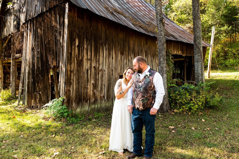 Missouri Backyard Wedding | Warrenton Missouri Wedding Photographer | High Hill Missouri Wedding Photographer | Montgomery City Missouri Wedding Photographer | Wentzville Missouri Wedding Photographer | Outdoor Missouri Wedding Photographer | 