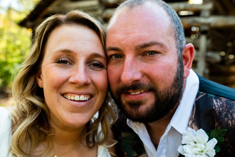 Missouri Backyard Wedding | Warrenton Missouri Wedding Photographer | High Hill Missouri Wedding Photographer | Montgomery City Missouri Wedding Photographer | Wentzville Missouri Wedding Photographer | Outdoor Missouri Wedding Photographer | 