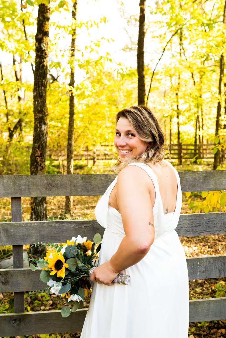 Missouri Backyard Wedding | Warrenton Missouri Wedding Photographer | High Hill Missouri Wedding Photographer | Montgomery City Missouri Wedding Photographer | Wentzville Missouri Wedding Photographer | Outdoor Missouri Wedding Photographer | 