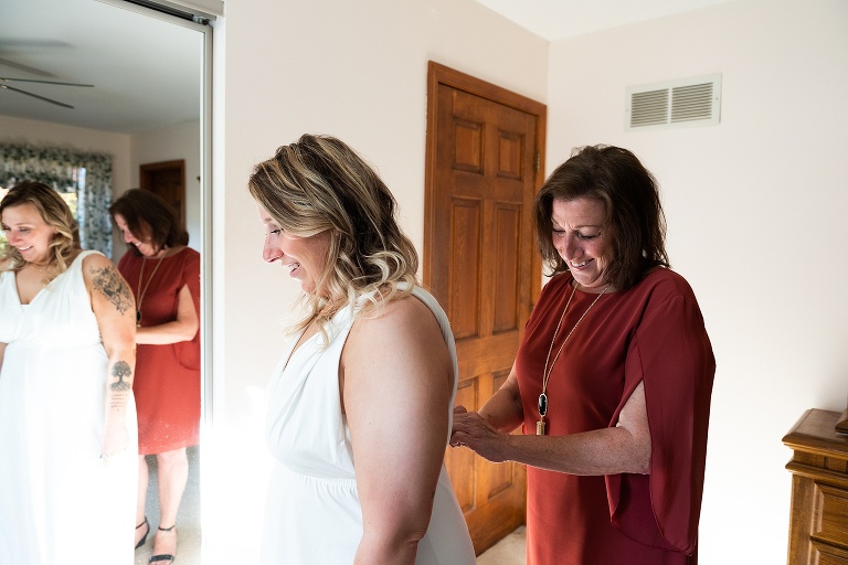 Missouri Backyard Wedding | Warrenton Missouri Wedding Photographer | High Hill Missouri Wedding Photographer | Montgomery City Missouri Wedding Photographer | Wentzville Missouri Wedding Photographer | Outdoor Missouri Wedding Photographer | 