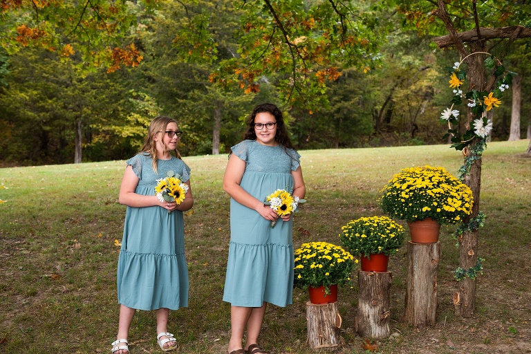 Missouri Backyard Wedding | Warrenton Missouri Wedding Photographer | High Hill Missouri Wedding Photographer | Montgomery City Missouri Wedding Photographer | Wentzville Missouri Wedding Photographer | Outdoor Missouri Wedding Photographer | 