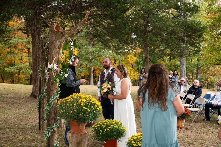 Missouri Backyard Wedding | Warrenton Missouri Wedding Photographer | High Hill Missouri Wedding Photographer | Montgomery City Missouri Wedding Photographer | Wentzville Missouri Wedding Photographer | Outdoor Missouri Wedding Photographer | 