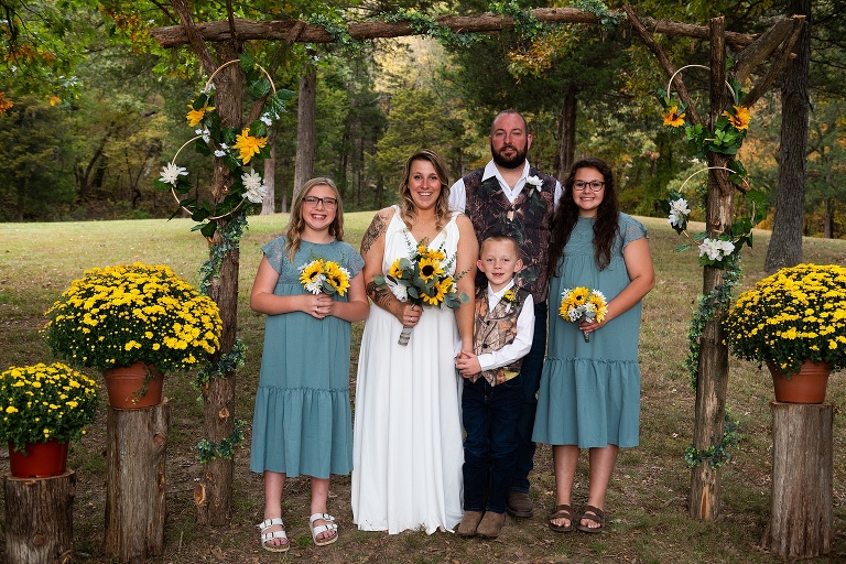 Missouri Backyard Wedding | Warrenton Missouri Wedding Photographer | High Hill Missouri Wedding Photographer | Montgomery City Missouri Wedding Photographer | Wentzville Missouri Wedding Photographer | Outdoor Missouri Wedding Photographer | 
