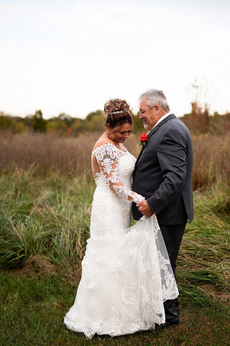 Country Missouri Wedding Photographer | | Warrenton Missouri Wedding Photographer | High Hill Missouri Wedding Photographer | Montgomery City Missouri Wedding Photographer | Wentzville Missouri Wedding Photographer | Outdoor Missouri Wedding Photographer |