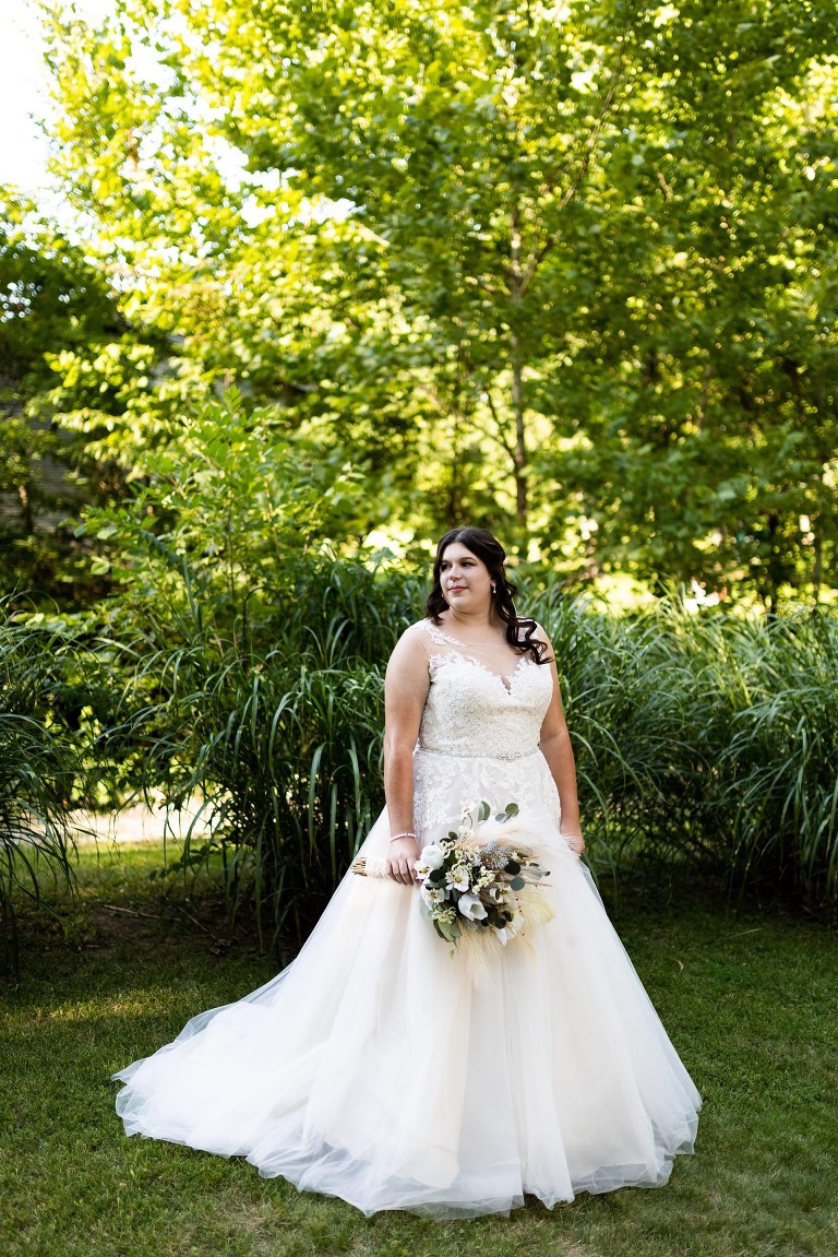 Missouri Back Yard Wedding | St Charles Missouri Wedding Photographer | Warrenton Missouri Wedding Photographer | Backyard Wedding Photographer | High Hill Missouri Wedding Photographer | Rebecca Chapman Photography