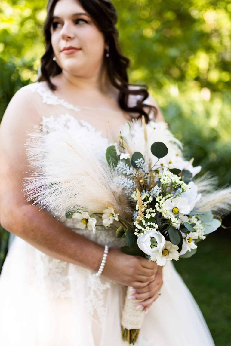 Missouri Back Yard Wedding | St Charles Missouri Wedding Photographer | Warrenton Missouri Wedding Photographer | Backyard Wedding Photographer | High Hill Missouri Wedding Photographer | Rebecca Chapman Photography