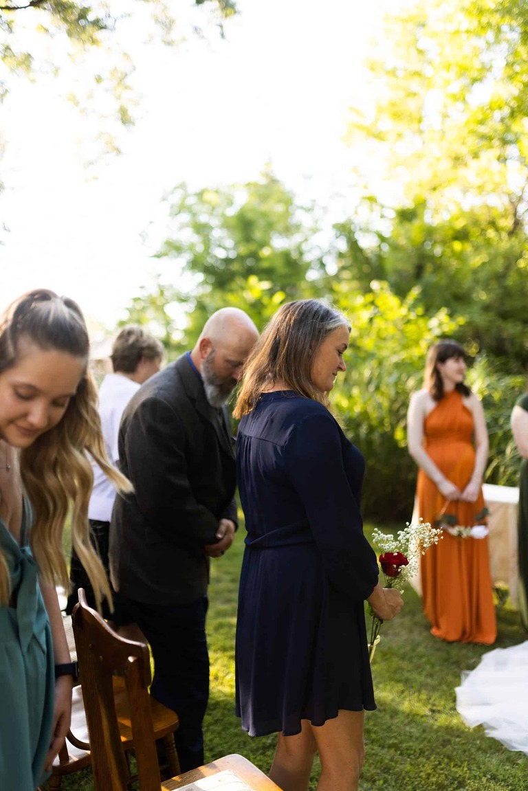Missouri Back Yard Wedding | St Charles Missouri Wedding Photographer | Warrenton Missouri Wedding Photographer | Backyard Wedding Photographer | High Hill Missouri Wedding Photographer | Rebecca Chapman Photography