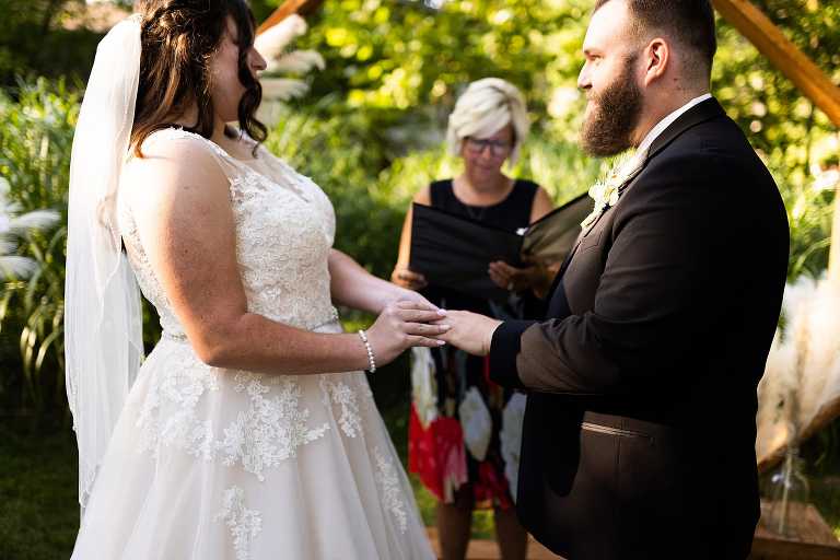 Missouri Back Yard Wedding | St Charles Missouri Wedding Photographer | Warrenton Missouri Wedding Photographer | Backyard Wedding Photographer | High Hill Missouri Wedding Photographer | Rebecca Chapman Photography