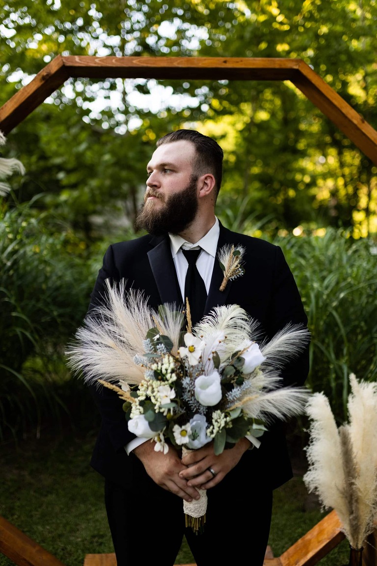 Missouri Back Yard Wedding | St Charles Missouri Wedding Photographer | Warrenton Missouri Wedding Photographer | Backyard Wedding Photographer | High Hill Missouri Wedding Photographer | Rebecca Chapman Photography