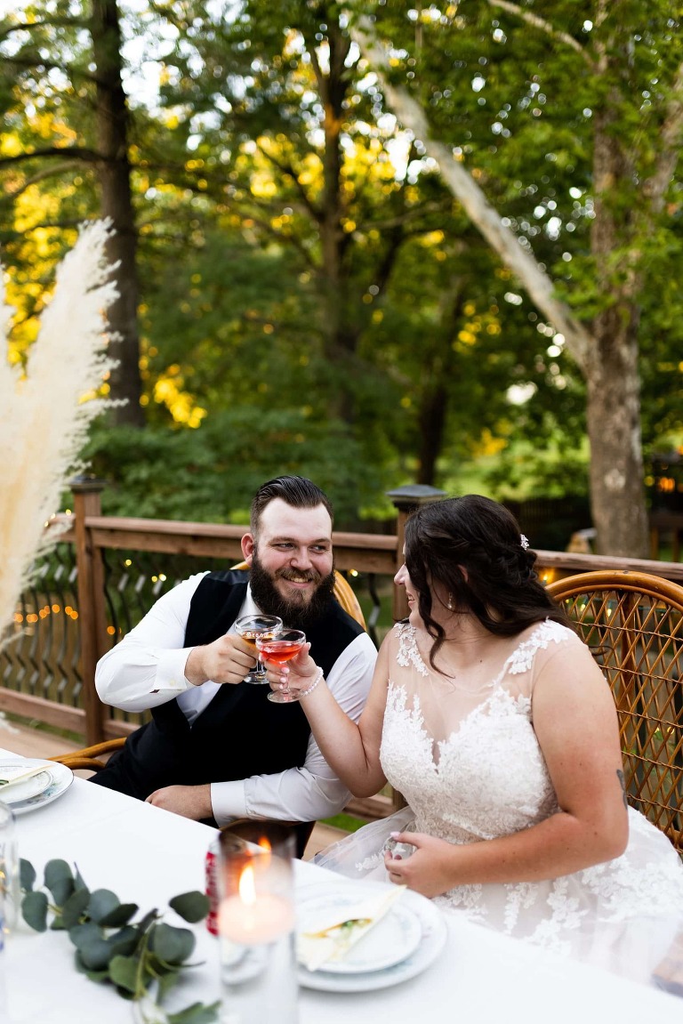 Missouri Back Yard Wedding | St Charles Missouri Wedding Photographer | Warrenton Missouri Wedding Photographer | Backyard Wedding Photographer | High Hill Missouri Wedding Photographer | Rebecca Chapman Photography