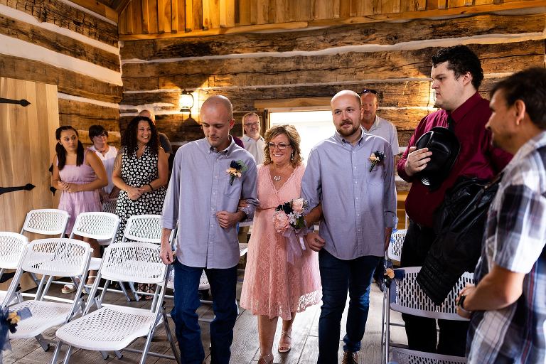 Indiana Wedding Photographer | Missouri Wedding Photographer | High Hill Missouri Wedding Photographer | Warrenton Missouri Photographer | Intimate Wedding |