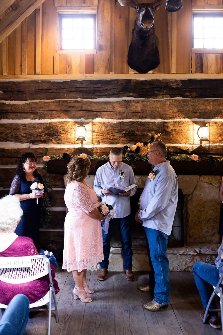 Indiana Wedding Photographer | Missouri Wedding Photographer | High Hill Missouri Wedding Photographer | Warrenton Missouri Photographer | Intimate Wedding |