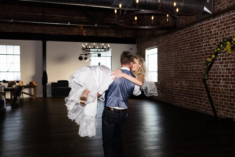 The Factory on Cherry Wedding | Troy Missouri | Troy Missouri Photographer | Warrenton Missouri Photographer | High Hill Missouri Wedding Photographer | Montgomery City Photographer