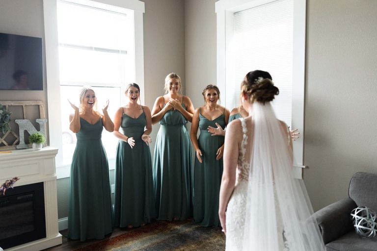 Novelty Missouri Wedding Photographer | Missouri Wedding Photographer | Warrenton Missouri Photographer | High Hill Missouri Photographer | Wentzville Missouri Photographer | Montgomery City Missouri Photographer | Wedding Photographer  Country Wedding | Outdoor Wedding |
