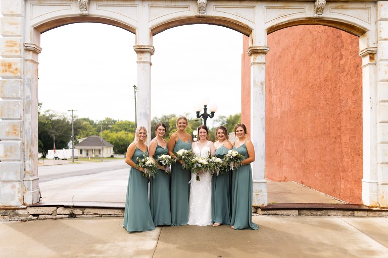 Novelty Missouri Wedding Photographer | Missouri Wedding Photographer | Warrenton Missouri Photographer | High Hill Missouri Photographer | Wentzville Missouri Photographer | Montgomery City Missouri Photographer | Wedding Photographer  Country Wedding | Outdoor Wedding |