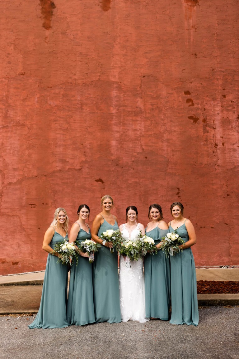 Novelty Missouri Wedding Photographer | Missouri Wedding Photographer | Warrenton Missouri Photographer | High Hill Missouri Photographer | Wentzville Missouri Photographer | Montgomery City Missouri Photographer | Wedding Photographer  Country Wedding | Outdoor Wedding |