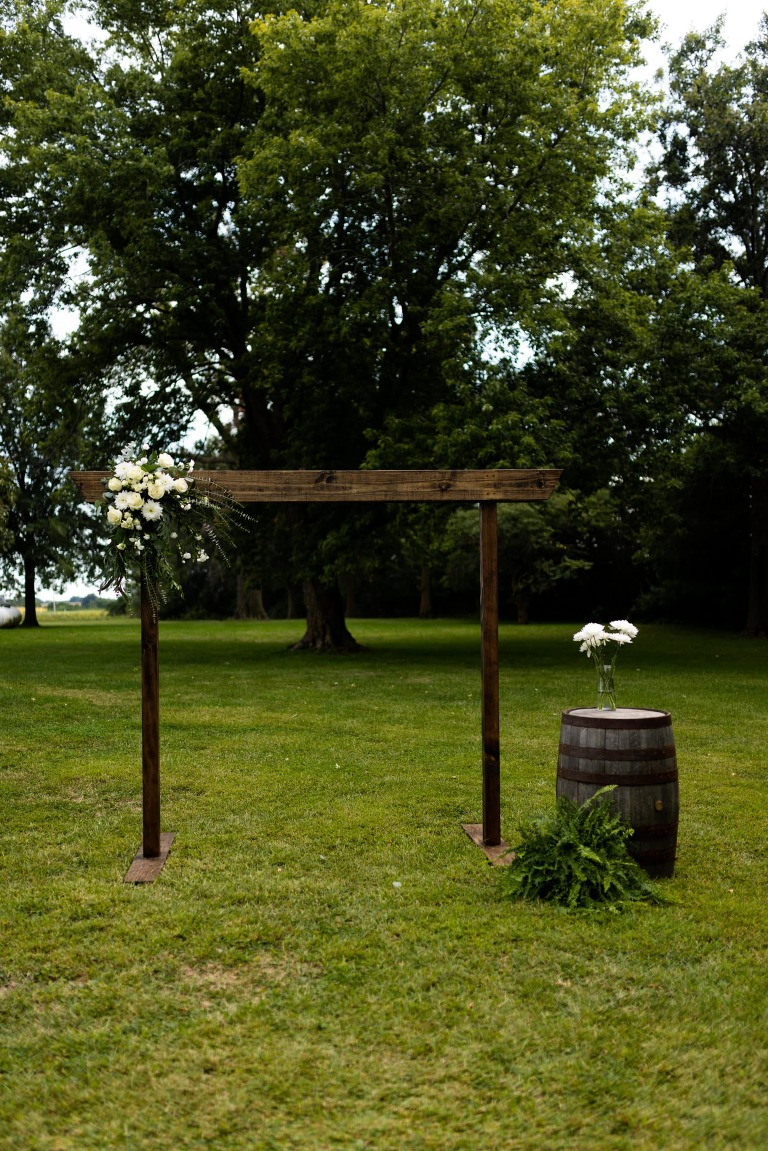 Novelty Missouri Wedding Photographer | Missouri Wedding Photographer | Warrenton Missouri Photographer | High Hill Missouri Photographer | Wentzville Missouri Photographer | Montgomery City Missouri Photographer | Wedding Photographer  Country Wedding | Outdoor Wedding |