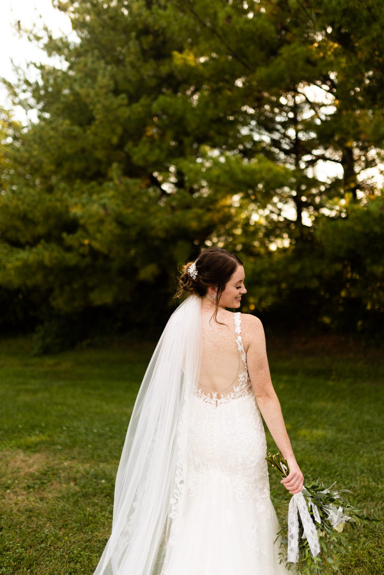 Novelty Missouri Wedding Photographer | Missouri Wedding Photographer | Warrenton Missouri Photographer | High Hill Missouri Photographer | Wentzville Missouri Photographer | Montgomery City Missouri Photographer | Wedding Photographer  Country Wedding | Outdoor Wedding |
