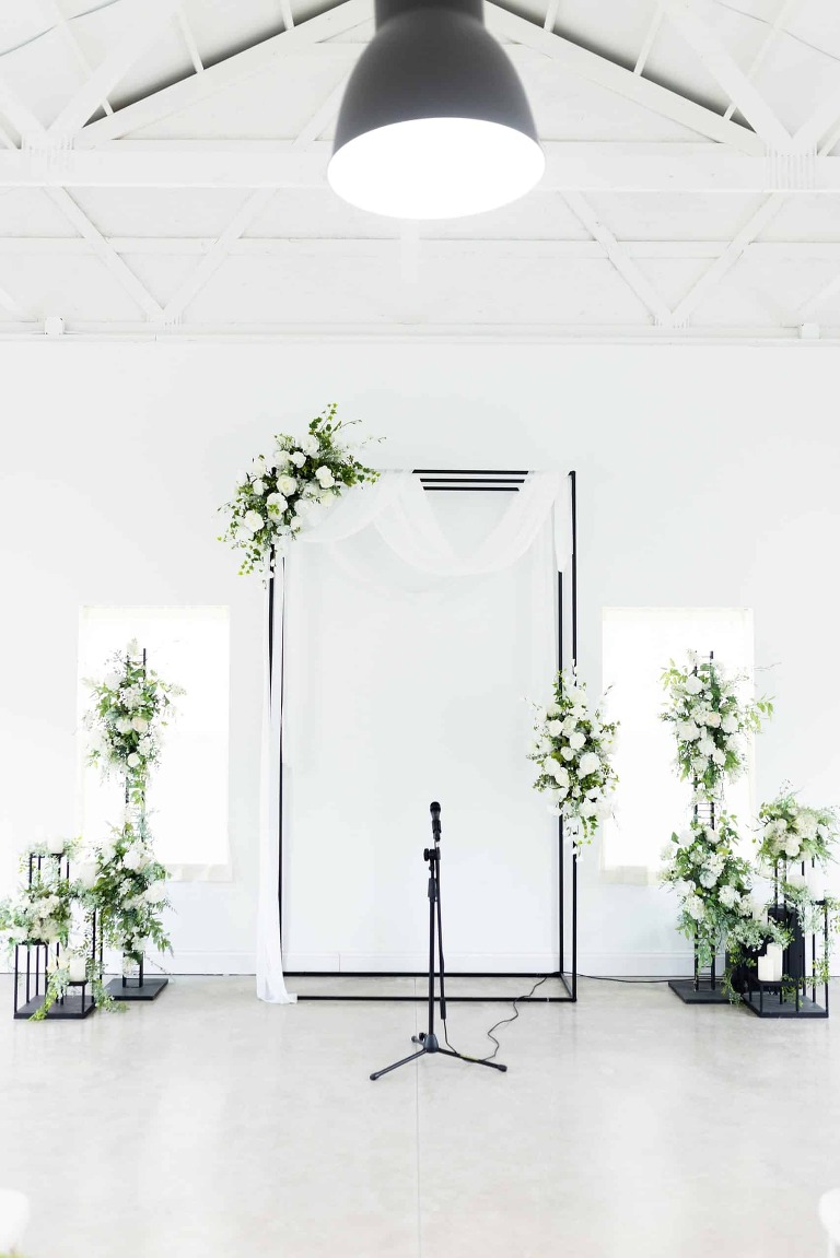 Marry me Cottage Wedding | Marry me Cottage Wedding Photographer | Montgomery City Missouri Wedding Photographer | Missouri Photographer | Warrenton Missouri Wedding | High Hill Missouri Photographer | Montgomery City Missouri Photographer