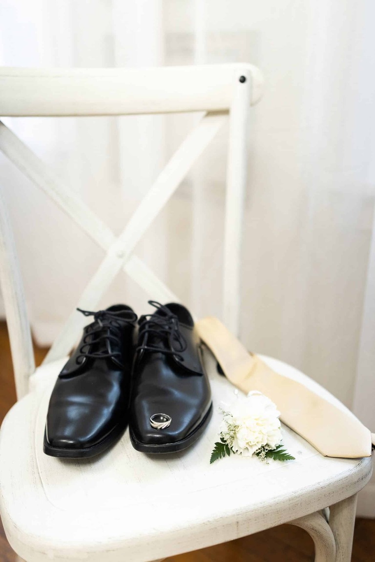 Marry me Cottage Wedding | Marry me Cottage Wedding Photographer | Montgomery City Missouri Wedding Photographer | Missouri Photographer | Warrenton Missouri Wedding | High Hill Missouri Photographer | Montgomery City Missouri Photographer